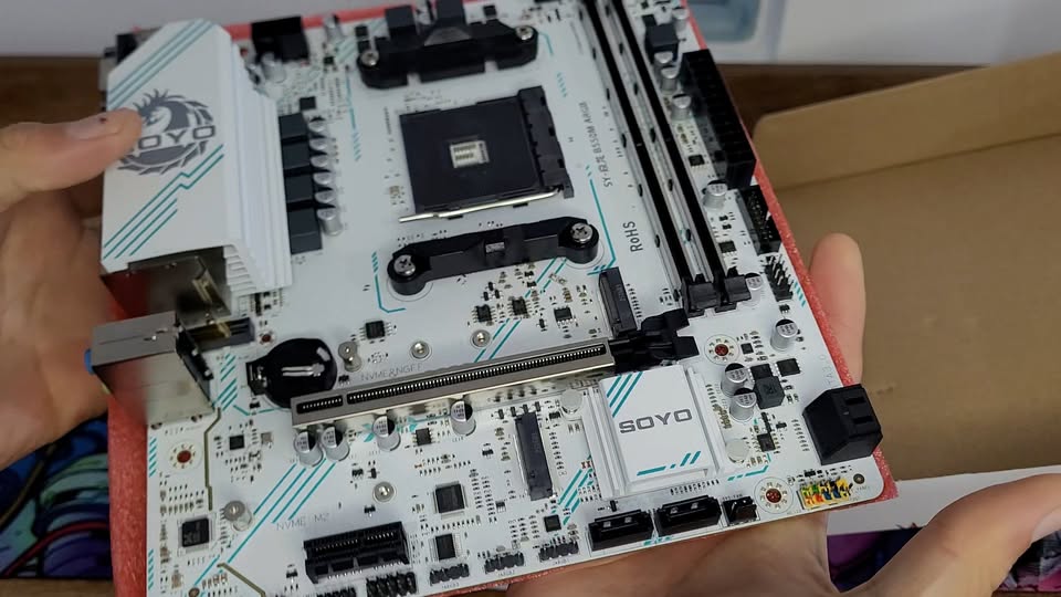 b550m_soyo03