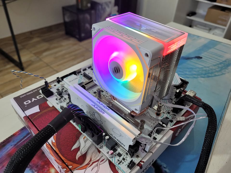 kitup_R5_b550white_03